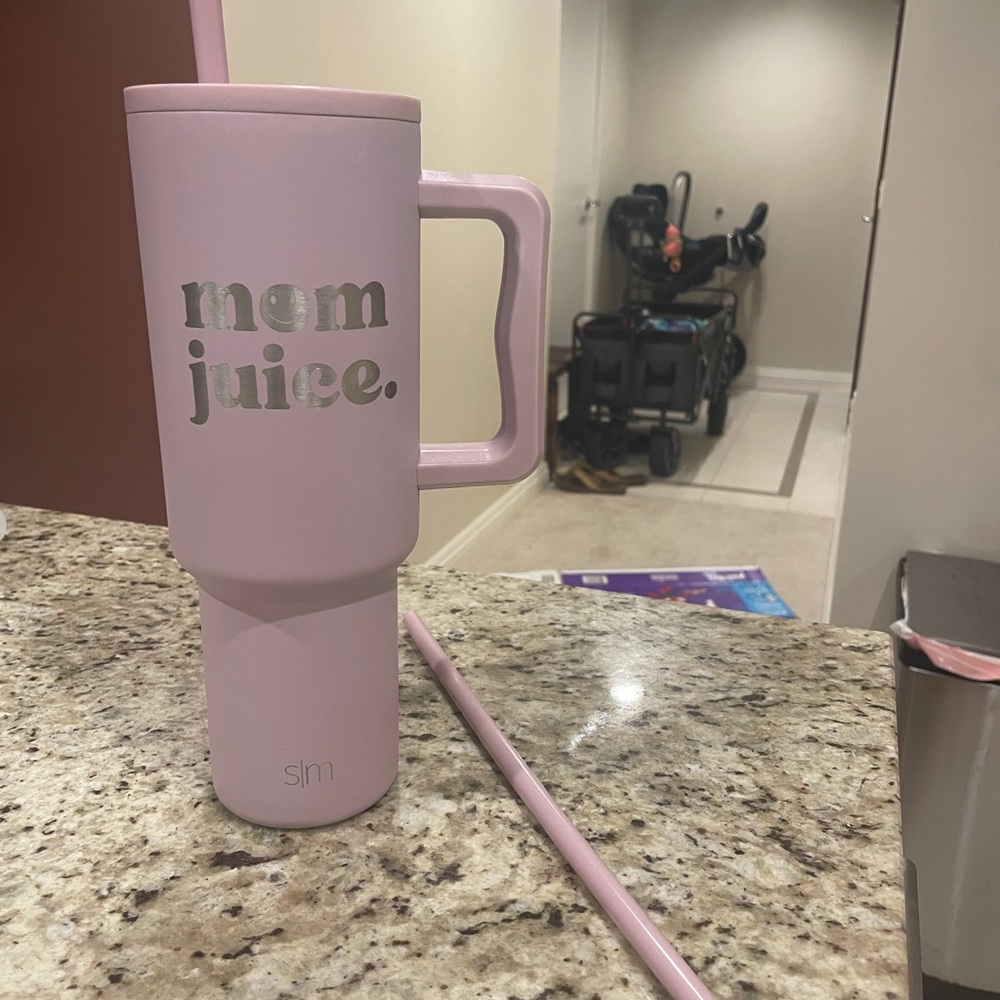 Karrie Locher Mom Juice Simple Modern Tumbler